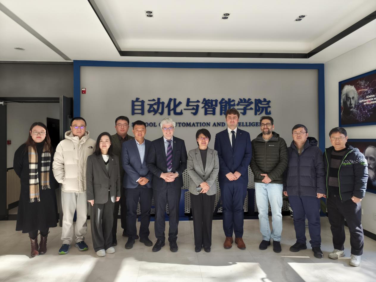 自动化与智能学院